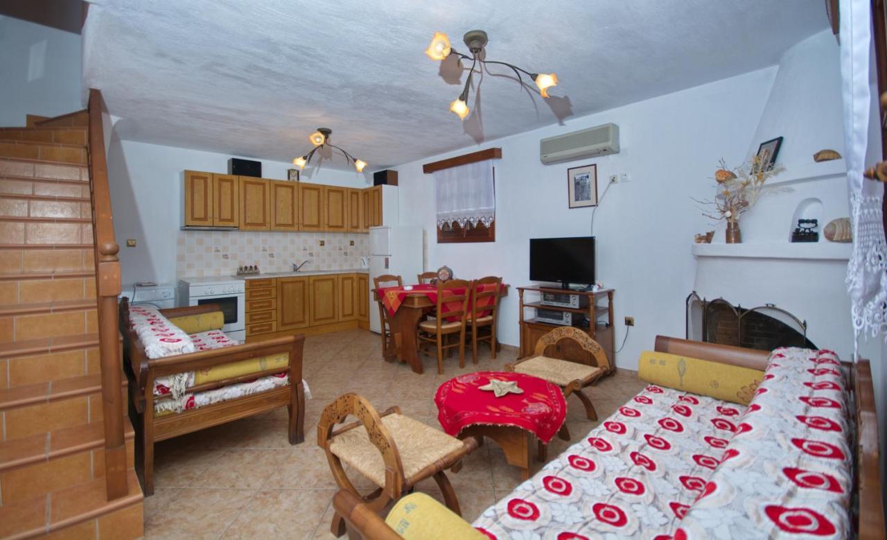 Pelagos Villas Agios Dimitrios  Eksteriør billede